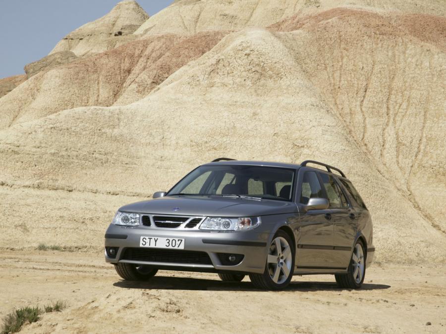  Saab 9-5 Aero Wagon 2002 года  (фото 11 из 16)